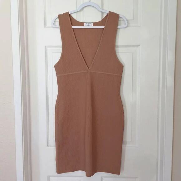 Babaton Sculpt Knit V Neck Mini Dress XL Camel NWOT - Picture 3 of 8